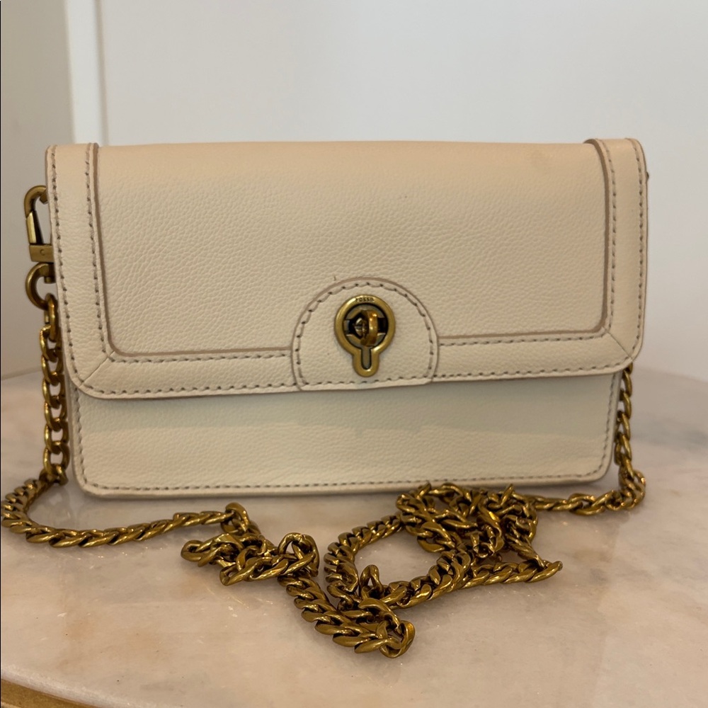 Fossil Cream Leather Crossbody with Gold Chain Strap